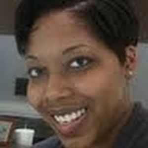 Meet your Posher, Lakia